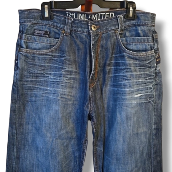 Ecko Unlimited Relaxed Fit Jeans - Picture 2 of 11